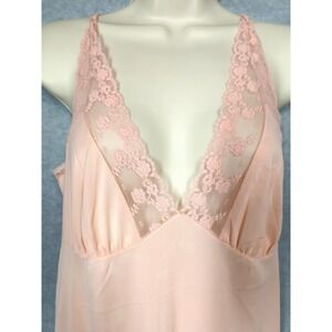 Vtg Vanity Fair Lg Nightgown 32 Lace Trim  Light Coral Pink Fairy Inspired Sexy